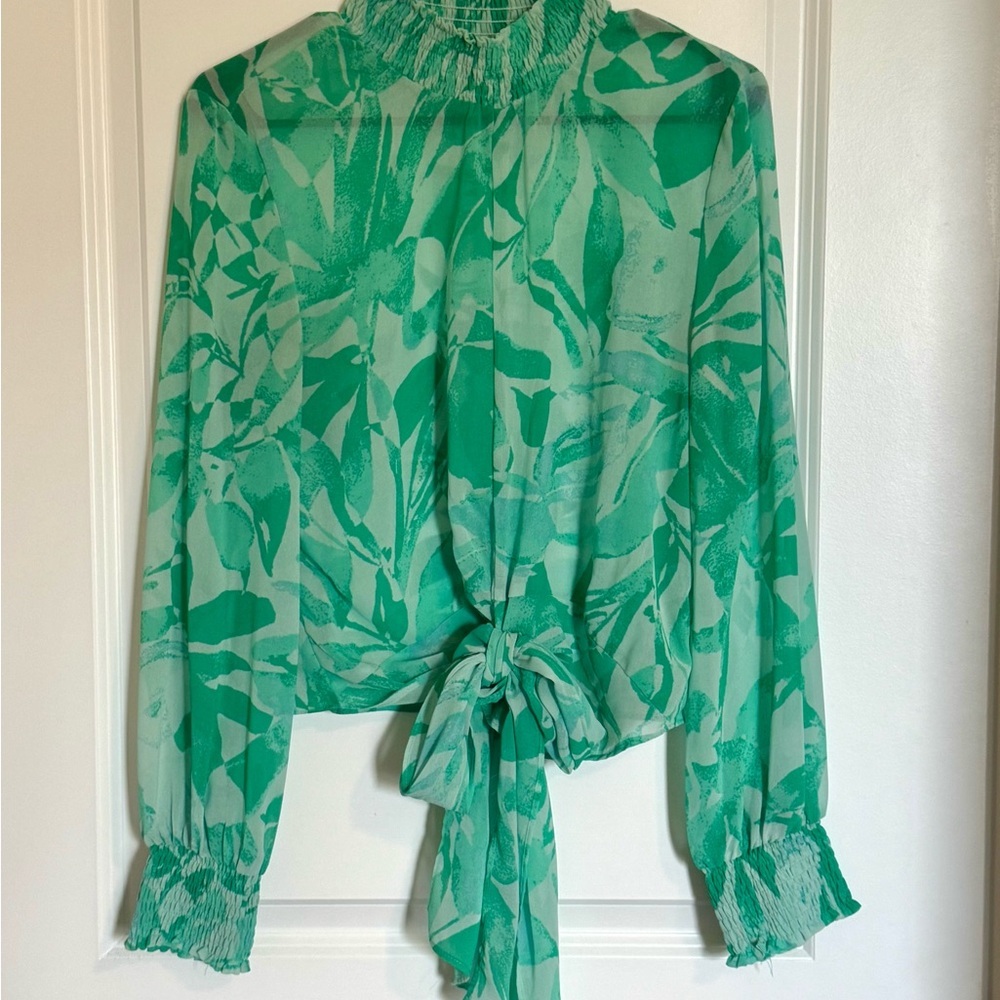 Green Floral Summer Mock Neck Lightweight Blouse